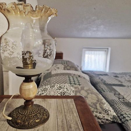 Sweet Room With A Terrace Roč Eksteriør billede