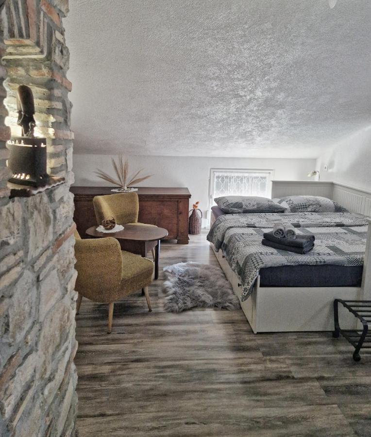 Sweet Room With A Terrace Roč Eksteriør billede