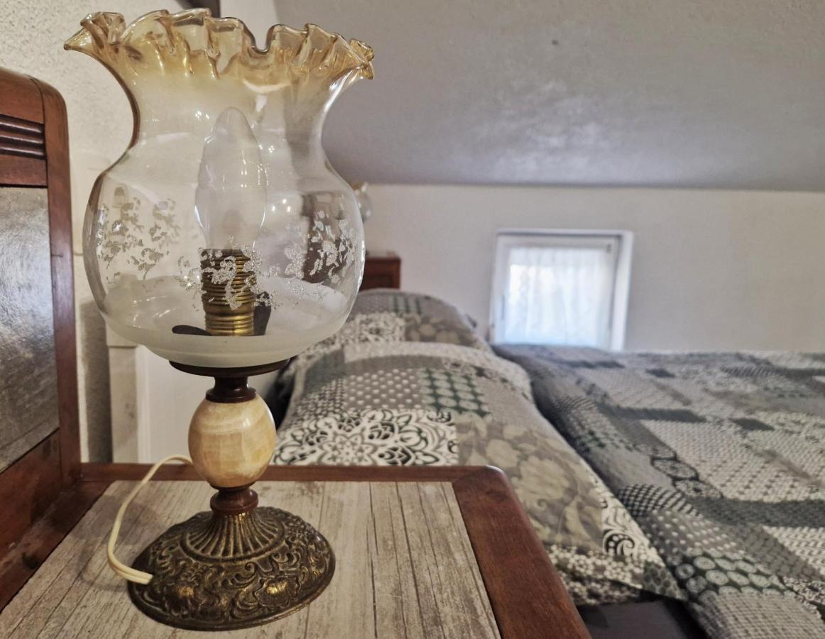 Sweet Room With A Terrace Roč Eksteriør billede